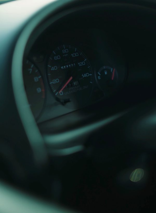 Taffeta White 2000 Acura Integra GSR - Image 9